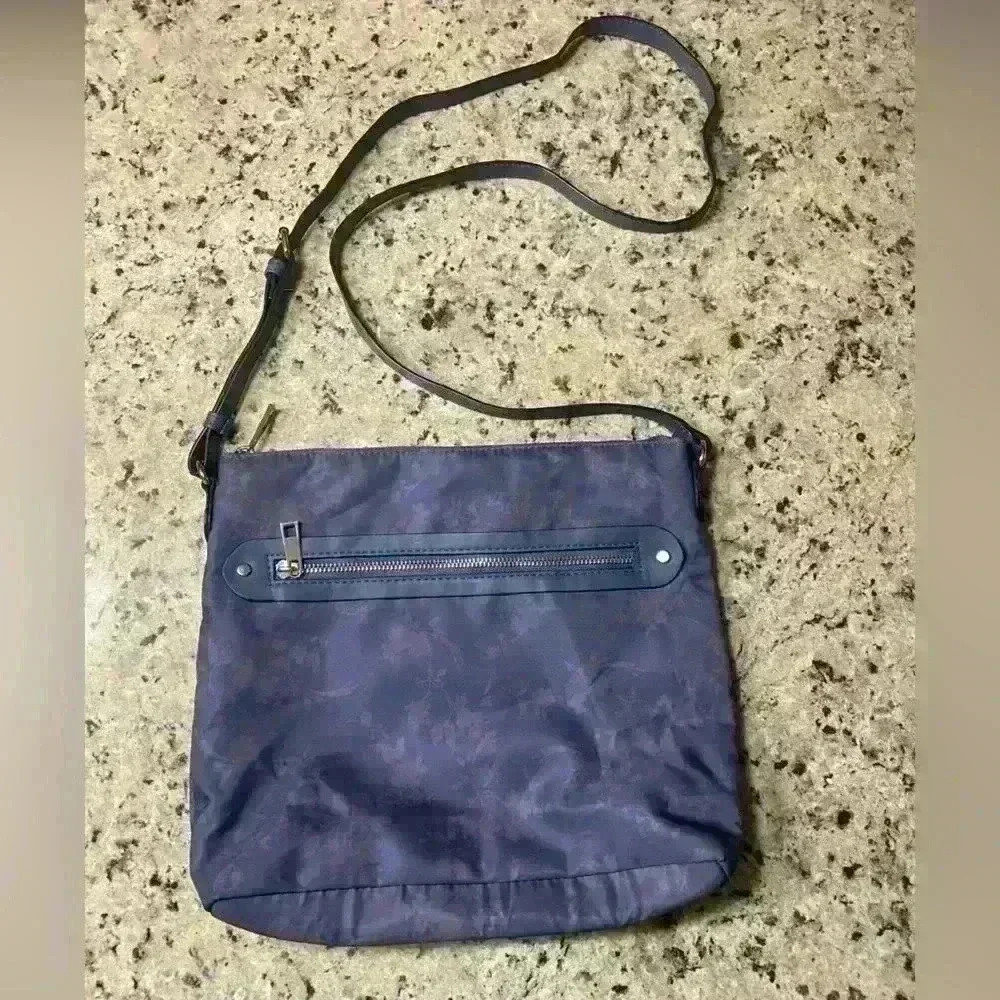 A New Day Adjustable Strap Crossbody Bag